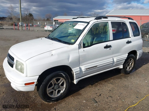 2004 Chevrolet Tracker LT with VIN 2CNBJ634646906802, listed as a IAAI auction lot 41737592 with NaN miles. Bid and sale history available at carsss.com. Image 18.