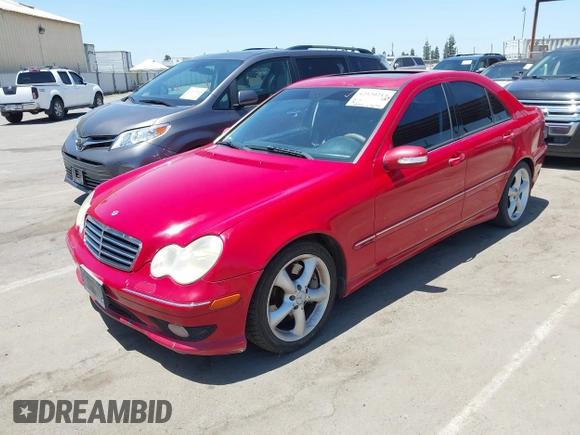 2006 Mercedes-Benz C 230 Sport z VIN WDBRF52H76A911207, wystawiony jako IAAI lot #42520213 z przebiegiem 238 202 mil mil oraz . Historia ofert i sprzedaży dostępna na DreamBid. Obrazek 2.