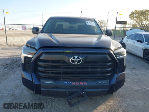 2022 Toyota Tundra 2WD SR5 with VIN 5TFLA5AB1NX001969, listed as a IAAI auction lot 41792254 with 76,862 mi miles. Bid and sale history available at carsss.com. Image 12.