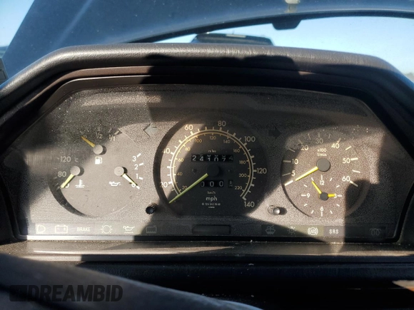 1990 Mercedes-Benz 300 with VIN WDBEB28D9LB211854, listed as a Copart auction lot 49795515 with 241,074 mi miles and Salvage Title. Bid and sale history available at DreamBid. Image 9.