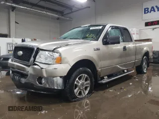 2007 Ford F-150 STX with VIN 1FTRX12W57FB26131, listed as a Copart auction lot 45450265 with 120,599 mi miles and Salvage Title. Bid and sale history available at carsss.com. Image 1.