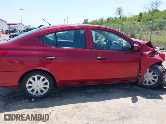 2018 Nissan Versa Sedan SV with VIN 3N1CN7AP6JL864254, listed as a IAAI auction lot 41988368 with Not Provided miles. Bid and sale history available at carsss.com. Image 13.