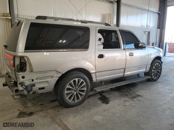 2017 Lincoln Navigator L Select with VIN 5LMJJ3JT4HEL10915, listed as a Copart auction lot 87046114 with 107,446 mi miles and Salvage Title. Bid and sale history available at carsss.com. Image 3.