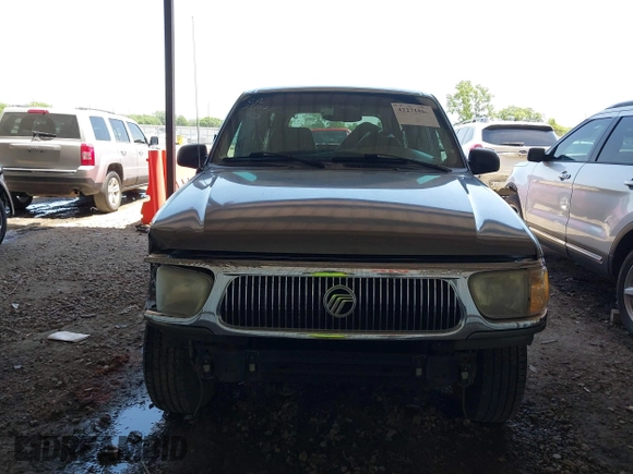 2000 Mercury Mountaineer with VIN 4M2ZU66P0YUJ13268, listed as a IAAI auction lot 42271864 with 243,104 mi miles and . Bid and sale history available at DreamBid. Image 13.