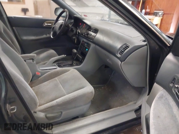 1997 Honda Accord EX with VIN 1HGCD5651VA013487, listed as a IAAI auction lot 42119812 with 231,731 mi miles and . Bid and sale history available at DreamBid. Image 5.