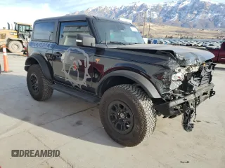 2023 Ford Bronco with VIN 1FMDE5CP4PLA96759, listed as a Copart auction lot 42712895 with 30,153 mi miles and Salvage Title. Bid and sale history available at carsss.com. Image 4.