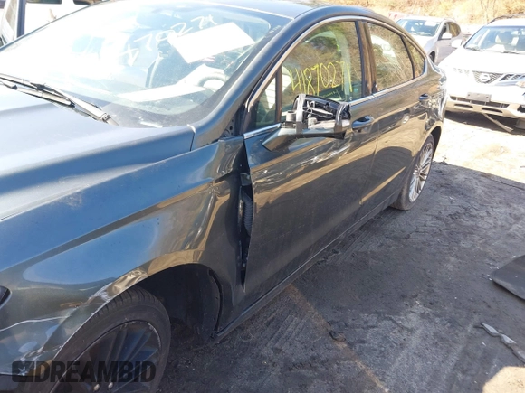 2015 Ford Fusion SE with VIN 3FA6P0H92FR100897, listed as a IAAI auction lot 41870271 with 195,182 mi miles and . Bid and sale history available at DreamBid. Image 6.