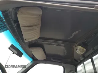 1993 Ford Ranger Splash с VIN 1FTCR10A5PTA91678, выставлен на аукционе Copart как лот 46623175 с пробегом 11 068 миль миль и Списание • Salvage title. История ставок и продаж доступна на DreamBid. Изображение 10.