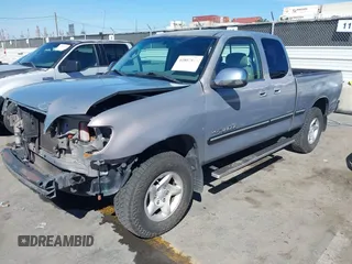 2001 Toyota Tundra SR5 with VIN 5TBRT34101S180512, listed as a IAAI auction lot 41802897 with 216,799 mi miles. Bid and sale history available at carsss.com. Image 2.