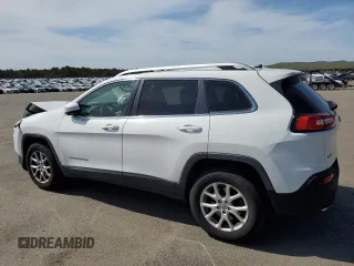 2016 Jeep Cherokee Latitude z VIN 1C4PJMCB7GW337997, wystawiony jako Copart lot #54970095 z przebiegiem 83 211 mil mil oraz Szkody całkowita. Historia ofert i sprzedaży dostępna na DreamBid. Obrazek 2.