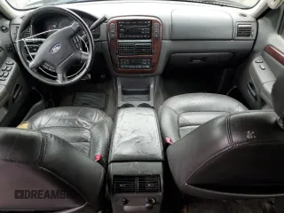 2003 Ford Explorer Limited with VIN 1FMZU75K93UB14585, listed as a Copart auction lot 56888695 with 260,077 mi miles and Salvage title. Bid and sale history available at DreamBid. Image 8.