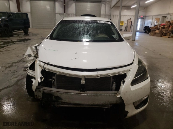 2013 Nissan Altima 2.5 SV with VIN 1N4AL3AP2DC195957, listed as a Copart auction lot 43273695 with 260,528 mi miles and Salvage Title. Bid and sale history available at carsss.com. Image 5.