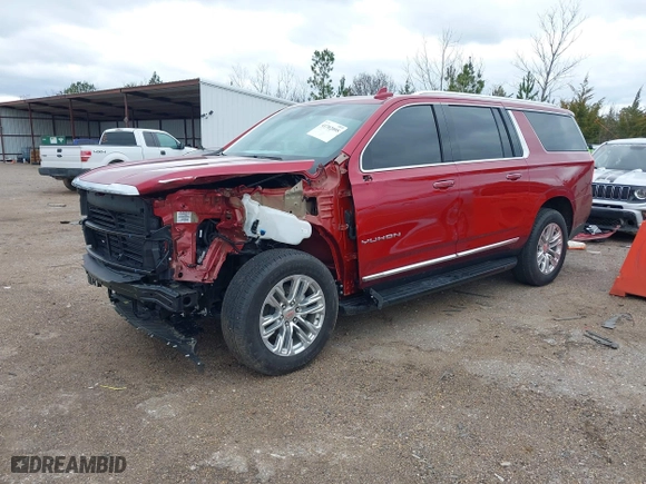 2024 GMC Yukon XL SLT with VIN 1GKS2GKDXRR313775, listed as a IAAI auction lot 41702095 with 8,755 mi miles. Bid and sale history available at carsss.com. Image 17.