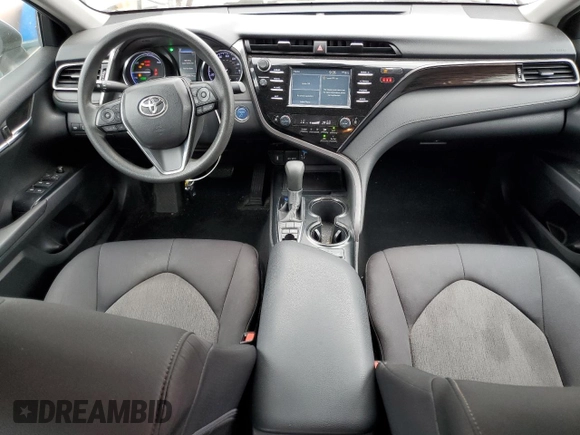 2019 Toyota Camry Hybrid LE z VIN 4T1B31HK3KU510488, wystawiony jako Copart lot #58350495 z przebiegiem 109 974 mil mil oraz Szkoda całkowita • Salvage title. Historia ofert i sprzedaży dostępna na DreamBid. Obrazek 8.