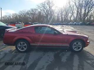 2006 Ford Mustang Standard with VIN 1ZVFT80N765265020, listed as a IAAI auction lot 41847731 with 156,852 mi miles. Bid and sale history available at carsss.com. Image 13.