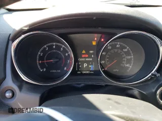 2017 Mitsubishi Outlander SEL с VIN JA4AP4AW7HZ065276, выставлен на аукционе Copart как лот 48136015 с пробегом 124 293 миль миль и Чистый • Clean title. История ставок и продаж доступна на DreamBid. Изображение 9.
