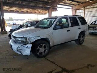 2008 Chevrolet TrailBlazer Fleet w/2FL with VIN 1GNDT13S682185884, listed as a Copart auction lot 51647725 with 179,461 mi miles and Salvage Title. Bid and sale history available at carsss.com. Image 1.
