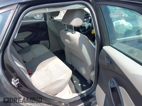 2012 Ford Focus SE with VIN 1FAHP3F28CL451694, listed as a IAAI auction lot 42491774 with Not provided miles and . Bid and sale history available at DreamBid. Image 8.