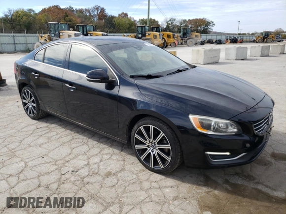2015 Volvo S60 T5 Drive-E Platinum with VIN YV140MFD9F1317310, listed as a Copart auction lot 73560723 with 132,252 mi miles. Bid and sale history available at carsss.com. Image 4.