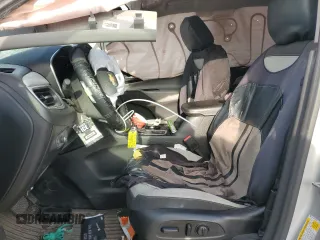 2020 Chevrolet Equinox LS z VIN 2GNAXHEV6L6171261, wystawiony jako Copart lot #49866745 z przebiegiem 218 045 mil mil oraz Szkoda całkowita • Salvage title. Historia ofert i sprzedaży dostępna na DreamBid. Obrazek 7.