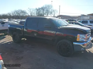 2012 Chevrolet Silverado 1500 LT with VIN 3GCPCSE06CG215957, listed as a IAAI auction lot 41644285 with 140,599 mi miles. Bid and sale history available at carsss.com. Image 13.