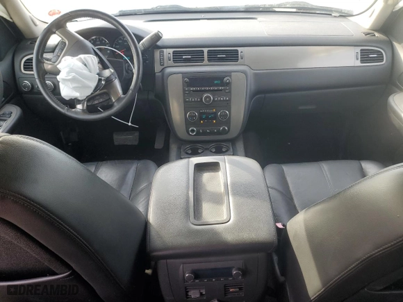 2009 Chevrolet Avalanche LT w/2LT with VIN 3GNFK22039G160550, listed as a Copart auction lot 42244545 with 134,540 mi miles and Non Repairable. Bid and sale history available at carsss.com. Image 8.