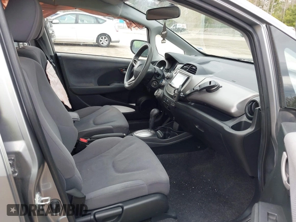 2010 Honda Fit with VIN JHMGE8H26AC001303, listed as a IAAI auction lot 42040111 with 129,949 mi miles. Bid and sale history available at carsss.com. Image 5.