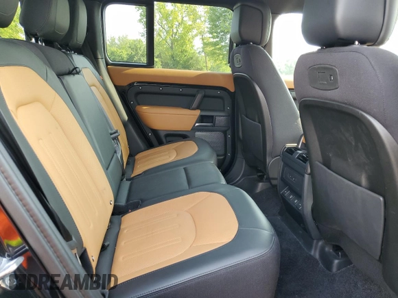 2021 Land Rover Defender с VIN SALEX7RU7M2038165, выставлен на аукционе Copart как лот 65422644 с пробегом 24 207 миль миль и Списание • Salvage title. История ставок и продаж доступна на DreamBid. Изображение 11.