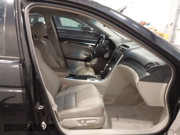 2008 Acura TL with VIN 19UUA662X8A003537, listed as a IAAI auction lot 41881035 with 235,250 mi miles. Bid and sale history available at carsss.com. Image 5.