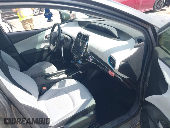 2017 Toyota Prius Two z VIN JTDKARFU3H3030401, wystawiony jako IAAI lot #41882552 z przebiegiem 130 786 mil mil oraz . Historia ofert i sprzedaży dostępna na DreamBid. Obrazek 5.