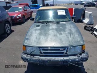 1993 Saab 900 z VIN YS3AL75L9P7003691, wystawiony jako IAAI lot #42482496 z przebiegiem 198 549 mil mil oraz . Historia ofert i sprzedaży dostępna na DreamBid. Obrazek 6.