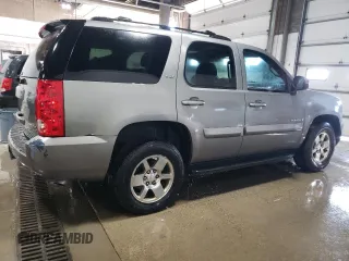 2007 GMC Yukon SLT with VIN 1GKFK13087J327213, listed as a Copart auction lot 76300784 with 205,188 mi miles and Clean Title. Bid and sale history available at carsss.com. Image 3.
