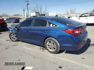 2016 Hyundai Sonata 2.4L with VIN 5NPE24AF6GH401835, listed as a Copart auction lot 44062895 with 90,710 mi miles and Salvage Title. Bid and sale history available at carsss.com. Image 2.