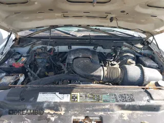 2002 Ford F-150 XL with VIN 1FTRX17W82NB78988, listed as a IAAI auction lot 41490173 with 1 mi miles. Bid and sale history available at carsss.com. Image 10.