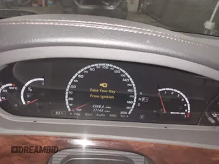 2011 Mercedes-Benz S 63 AMG with VIN WDDNG7EB7BA402556, listed as a IAAI auction lot 42097570 with 77,145 mi miles and . Bid and sale history available at DreamBid. Image 7.