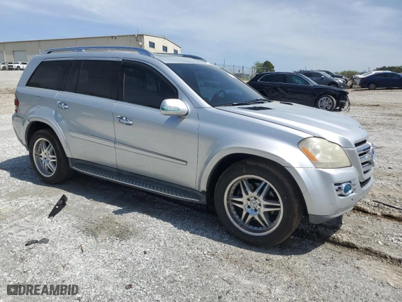 2008 Mercedes-Benz GL-Class 5.5L with VIN 4JGBF86E68A398910, listed as a Copart auction lot 51333115 with 190,276 mi miles and Salvage Title. Bid and sale history available at carsss.com. Image 4.