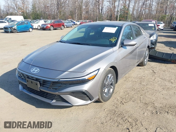 2024 Hyundai Elantra SEL with VIN KMHLM4DG6RU752707, listed as a IAAI auction lot 41771224 with 13,638 mi miles. Bid and sale history available at carsss.com. Image 17.