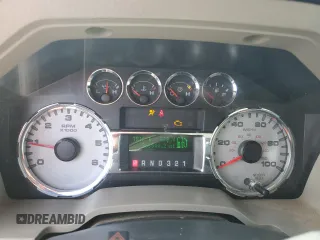 2008 Ford Super Duty F-250 SRW XL with VIN 1FTSX21558ED12145, listed as a Copart auction lot 45233525 with 366,544 mi miles and Salvage Title. Bid and sale history available at carsss.com. Image 9.
