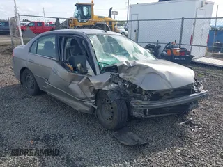 2004 Honda Civic z VIN JHMES95674S020482, wystawiony jako IAAI lot #42004552 z przebiegiem 162 091 mil mil oraz . Historia ofert i sprzedaży dostępna na DreamBid. Obrazek 1.