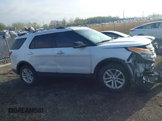 2013 Ford Explorer XLT with VIN 1FM5K7D97DGC88108, listed as a IAAI auction lot 42180147 with 156,905 mi miles and . Bid and sale history available at carsss.com. Image 13.
