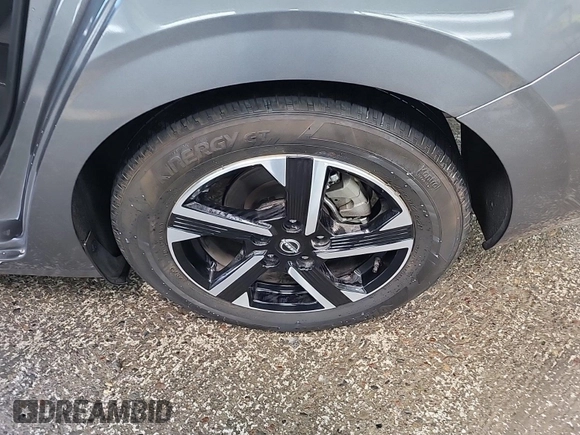 2024 Nissan Sentra SV with VIN 3N1AB8CV8RY266117, listed as a IAAI auction lot 42796449 with 24,547 mi miles and . Bid and sale history available at DreamBid. Image 42.