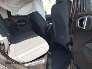 2024 Jeep Wrangler Willys с VIN 1C4RJXN68RW145341, выставлен на аукционе IAAI как лот 42107372 с пробегом 15 101 миль миль и . История ставок и продаж доступна на DreamBid. Изображение 8.