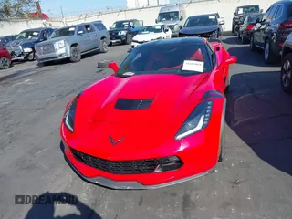 2019 Chevrolet Corvette Grand Sport 2LT z VIN 1G1YY2D72K5100324, wystawiony jako IAAI lot #41603069 z przebiegiem 19 463 mil mil oraz . Historia ofert i sprzedaży dostępna na DreamBid. Obrazek 13.