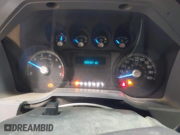 2016 Ford Super Duty F-250 SRW XL with VIN 1FDBF2B66GED17519, listed as a IAAI auction lot 41972443 with 333,161 mi miles. Bid and sale history available at carsss.com. Image 7.
