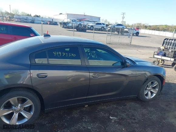 2016 Dodge Charger SXT with VIN 2C3CDXHG3GH357176, listed as a IAAI auction lot 41973540 with 69,240 mi miles. Bid and sale history available at carsss.com. Image 13.