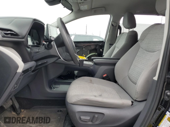 2021 Toyota Sienna LE z VIN 5TDKRKECXMS056186, wystawiony jako Copart lot #60854425 z przebiegiem 30 580 mil mil oraz Szkoda całkowita • Salvage title. Historia ofert i sprzedaży dostępna na DreamBid. Obrazek 7.