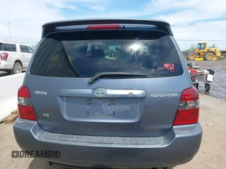 2007 Toyota Highlander w/3rd Row z VIN JTEDP21A270136538, wystawiony jako IAAI lot #41968025 z przebiegiem 112 064 mil mil oraz . Historia ofert i sprzedaży dostępna na DreamBid. Obrazek 16.