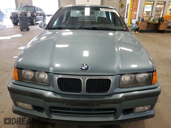 1997 BMW M3 with VIN WBSCD0325VEE12385, listed as a Copart auction lot 61494375 with 131,384 mi miles and Clean title. Bid and sale history available at DreamBid. Image 5.