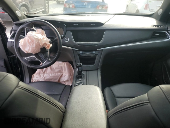 2023 Cadillac XT5 FWD Premium Luxury z VIN 1GYKNCRS6PZ145494, wystawiony jako Copart lot #45475375 z przebiegiem 48 339 mil mil oraz Szkoda całkowita • Salvage title. Historia ofert i sprzedaży dostępna na DreamBid. Obrazek 8.