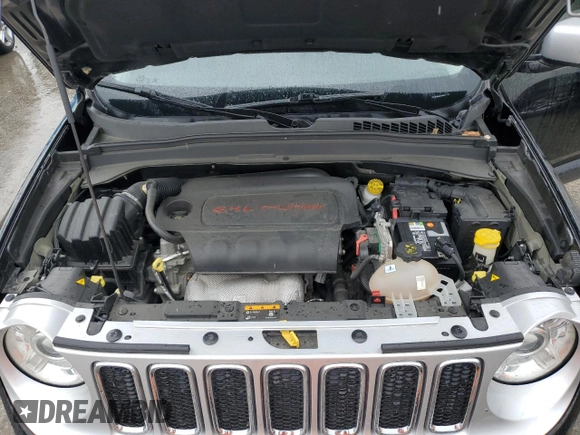 2017 Jeep Renegade Limited with VIN ZACCJBDB4HPG64017, listed as a Copart auction lot 57458665 with 47,298 mi miles and Salvage title. Bid and sale history available at DreamBid. Image 12.